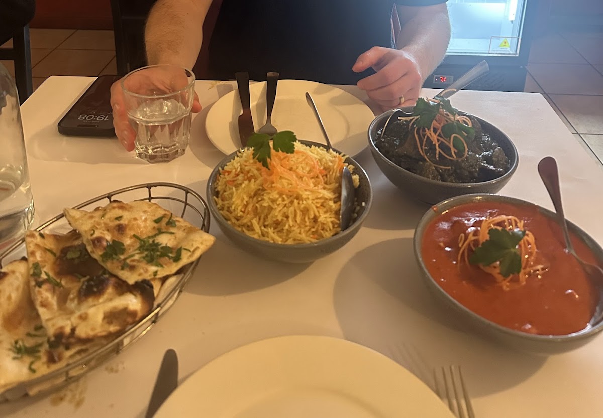 Hotel Saravana Bhavan Photos 2